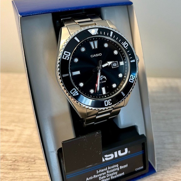 Casio Duro 44mm Dive Watch - Picture 1 of 5